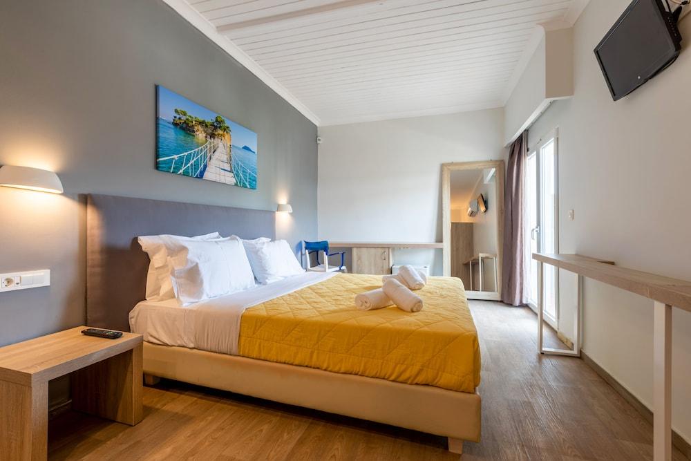 Arkadianos Aparthotel Agios Sostis  ภายนอก รูปภาพ