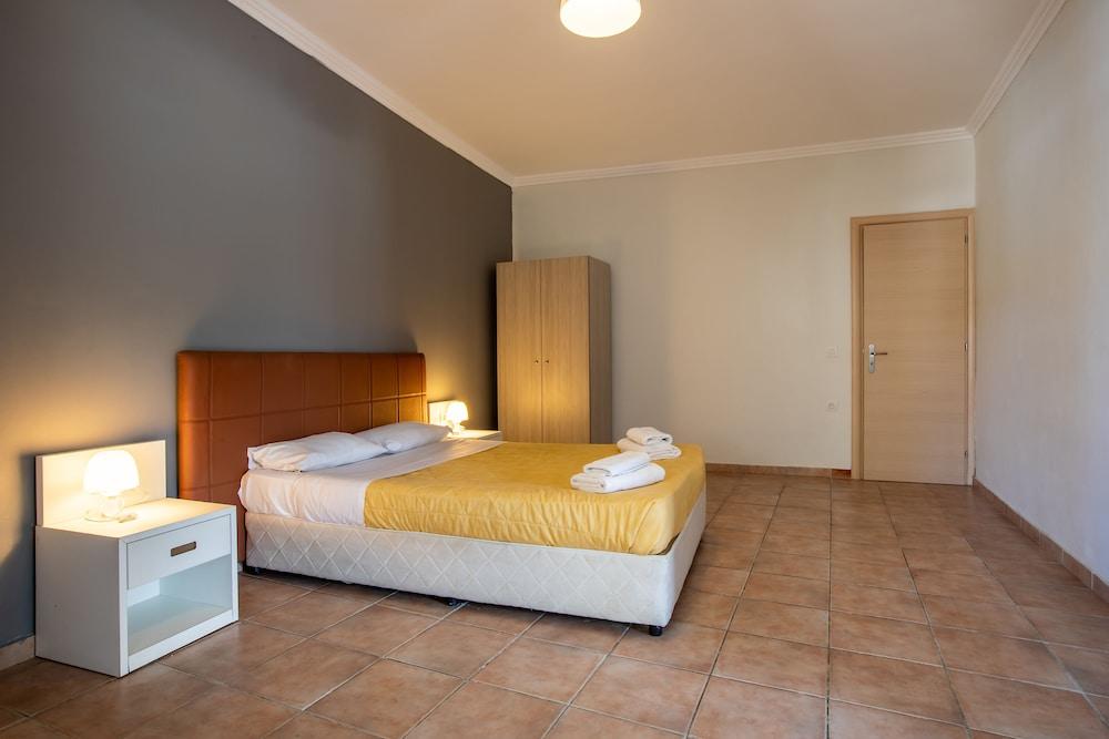 Arkadianos Aparthotel Agios Sostis  ภายนอก รูปภาพ