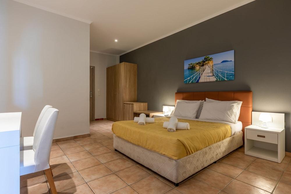 Arkadianos Aparthotel Agios Sostis  ภายนอก รูปภาพ