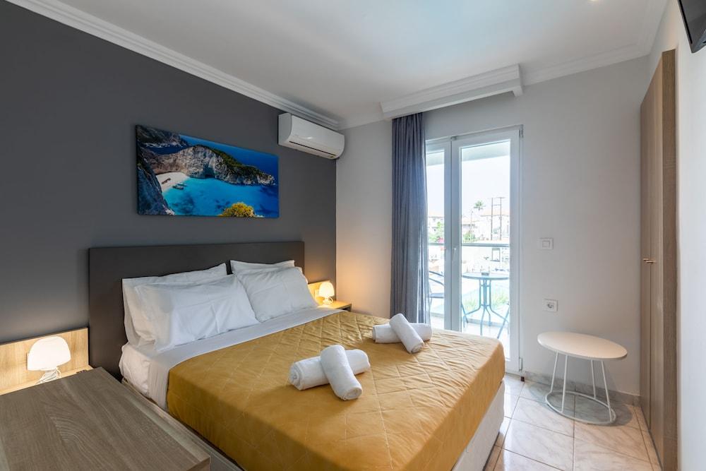 Arkadianos Aparthotel Agios Sostis  ภายนอก รูปภาพ