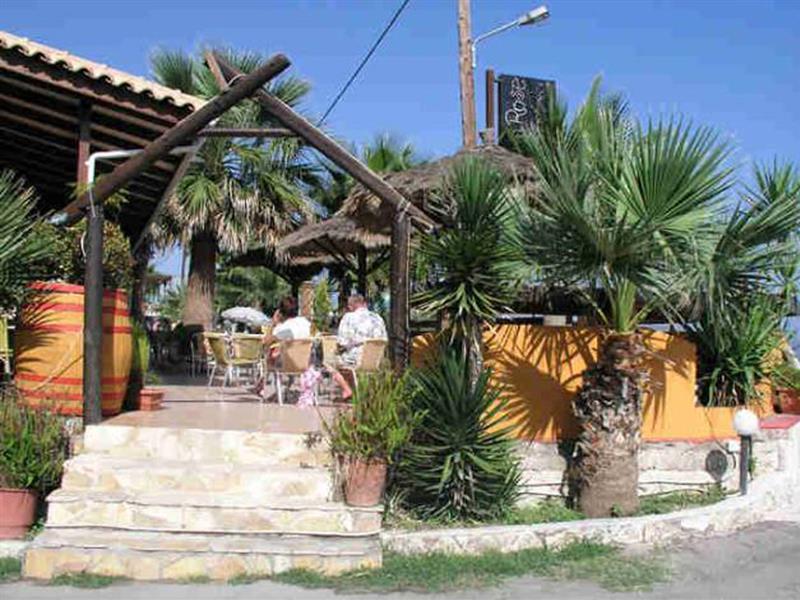 Arkadianos Aparthotel Agios Sostis  ภายนอก รูปภาพ